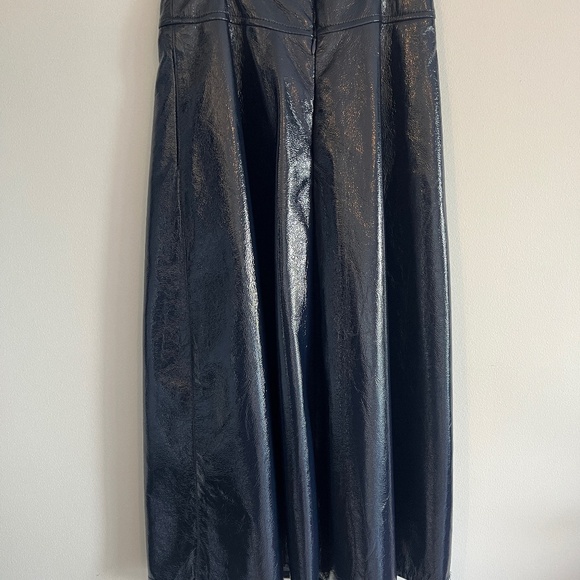 Crackled Pleather Navy Skirt by Essentiel Antwerp - Picture 5 of 5